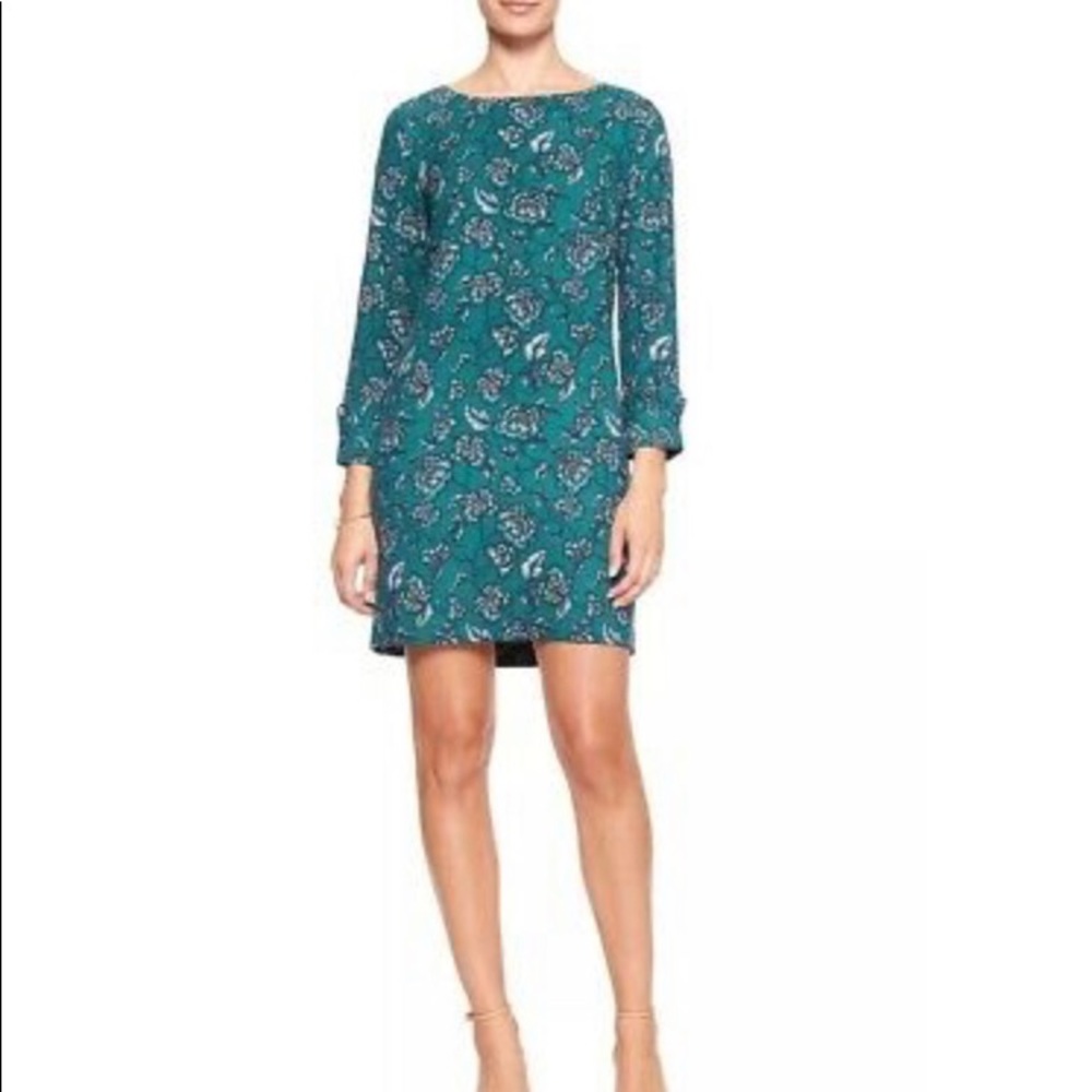 Banana Republic shift dress - size 10 🌺
